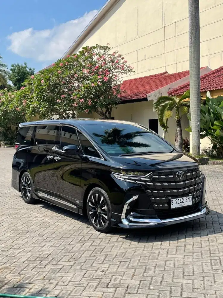 Alphard HEV Modellista 2024