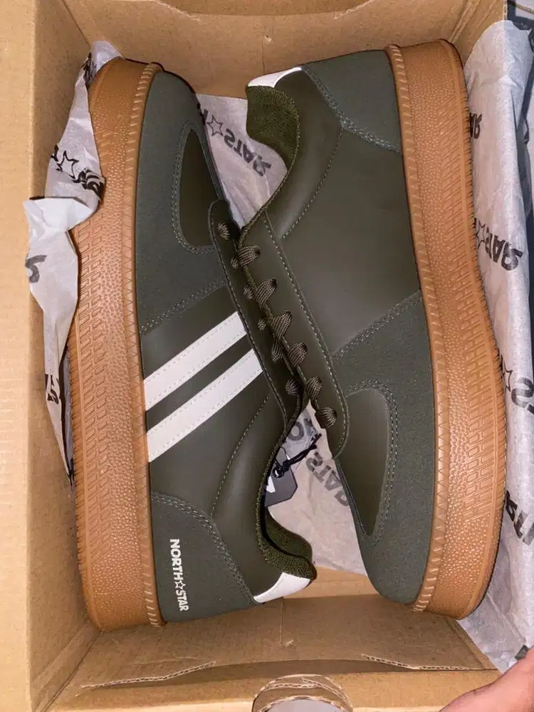 North star olive Gum Original size 42/US 9 - Baru BNIB -pare kediri