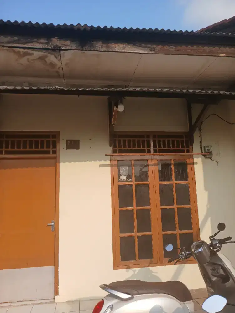 Disewakan Rumah Bulanan di area Kebon Jeruk, Jakarta Barat