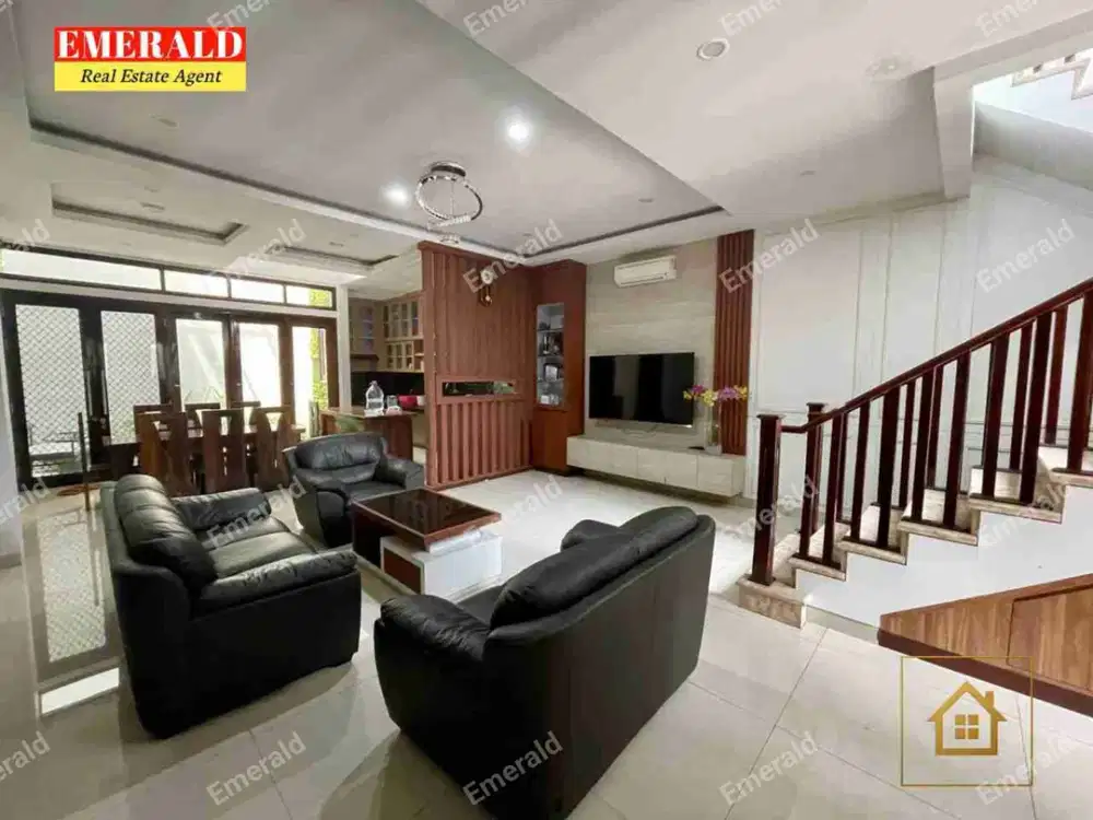 Rumah dengan Furnished Siap Huni Golf Island PIK