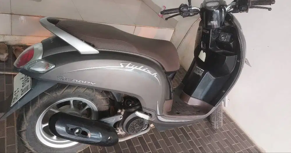 Jual motor Honda scoopy type stylish 2020 aman dan terawat