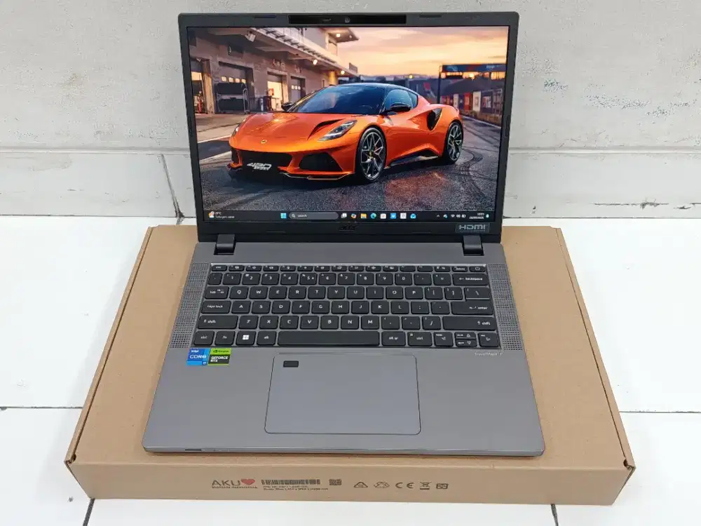 Acer TravelMate P214 RTX 2050 Like New