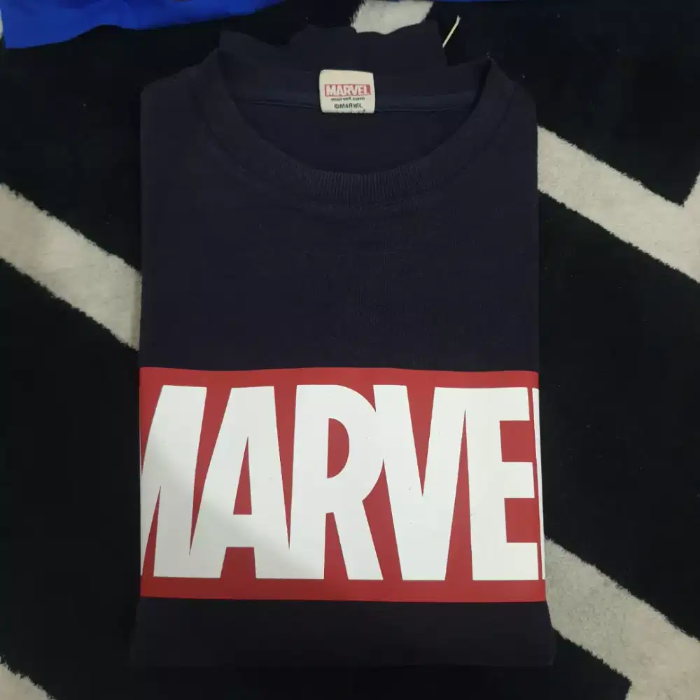 Sweater Crewneck Merk Marvel