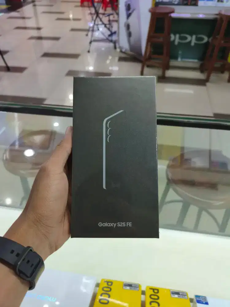 SAMSUNG S25 FE 8/256GB