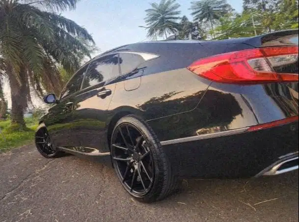 Honda Accord VTI-L HS