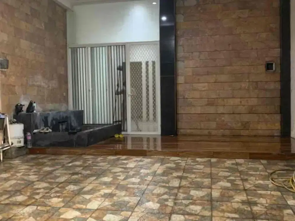 Dijual Rumah Taman Pondok Indah Wiyung Surabaya Barat