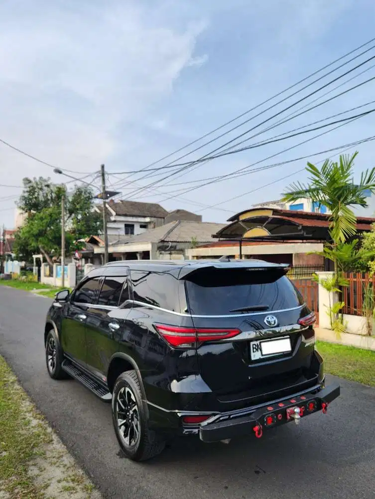 (ODOMETER:40RIBUAN) Toyota Fortuner VRZ GR 2.8 Tahun 2022 A/T