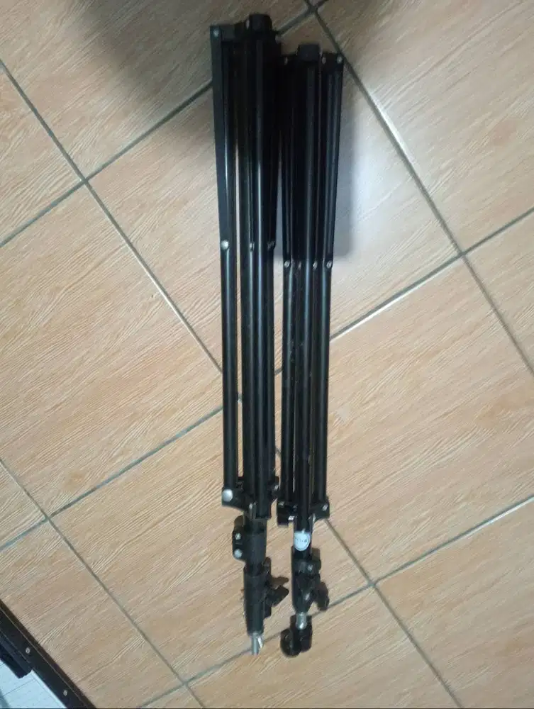 TRIPOD KAMERA 2 PCS / SEPASANG – SECOND