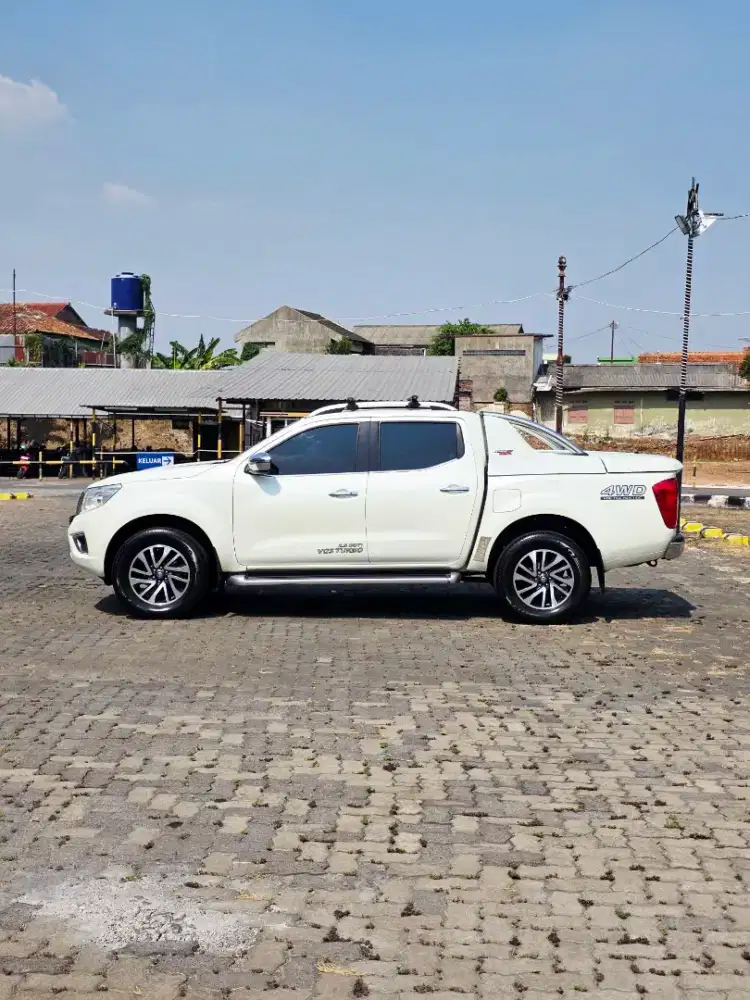 Navara VL AT 4x4 2016
