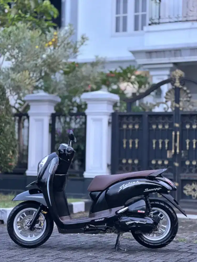 Honda Scoopy Fi 2016