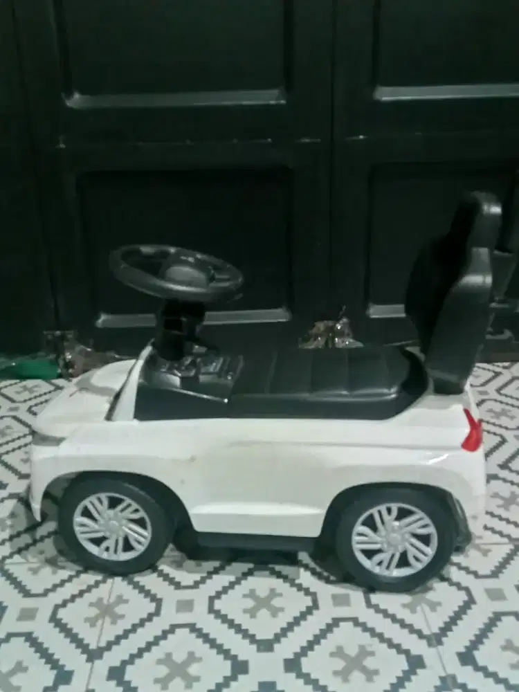 Mobil anak expander