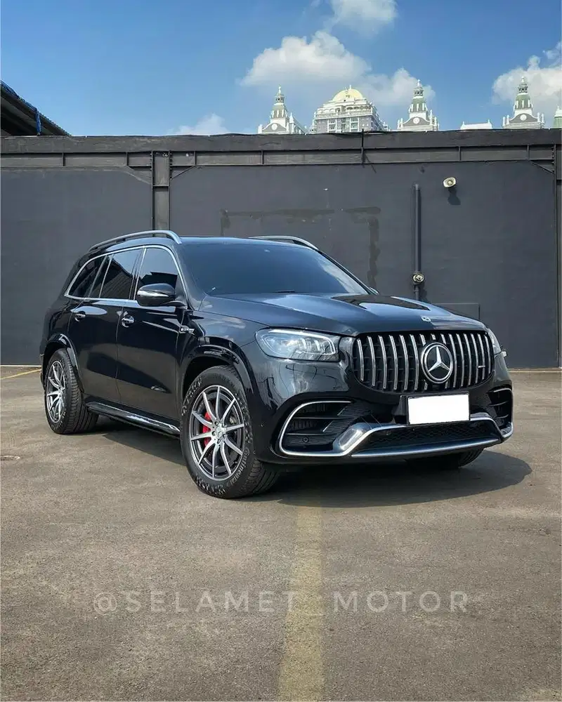MERCEDES BENZ GLS63 AMG-Line 2023 KM 2rb