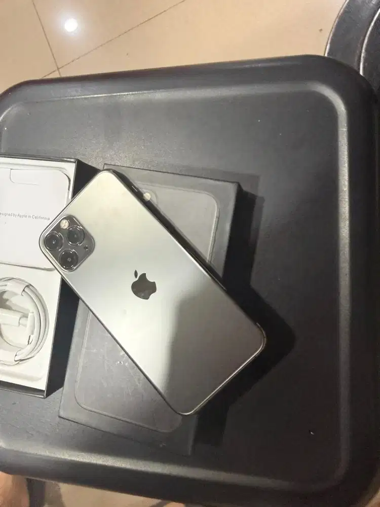 iphone 11 pro 256gb social baru