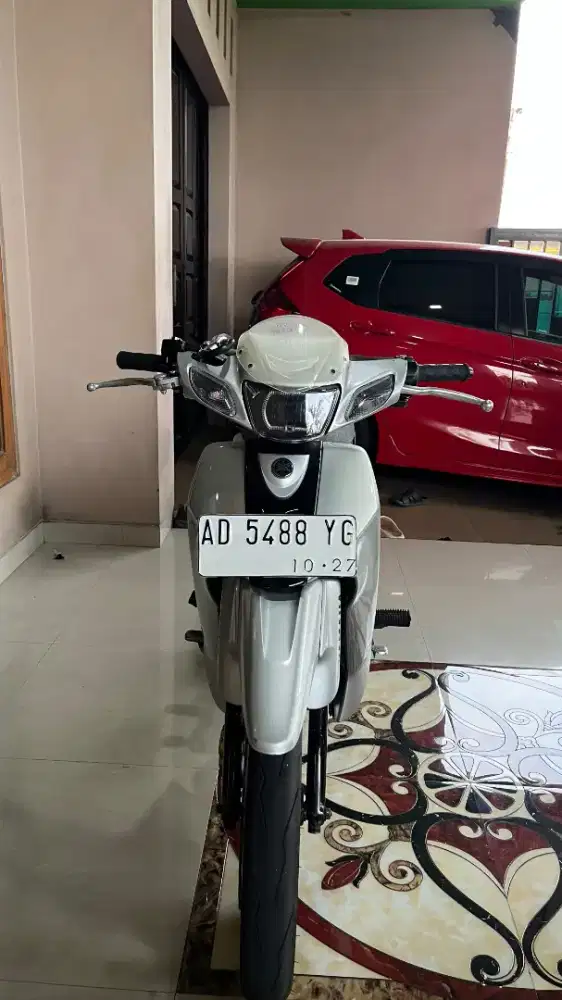 F1zr 2001 milenium murah