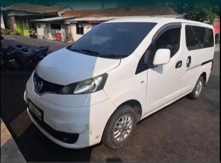 Nissan Evalia SV 2013 – Atas Nama Pribadi, Siap Pakai