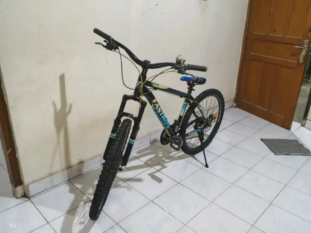 SEPEDA GUNUNG FASTRON
