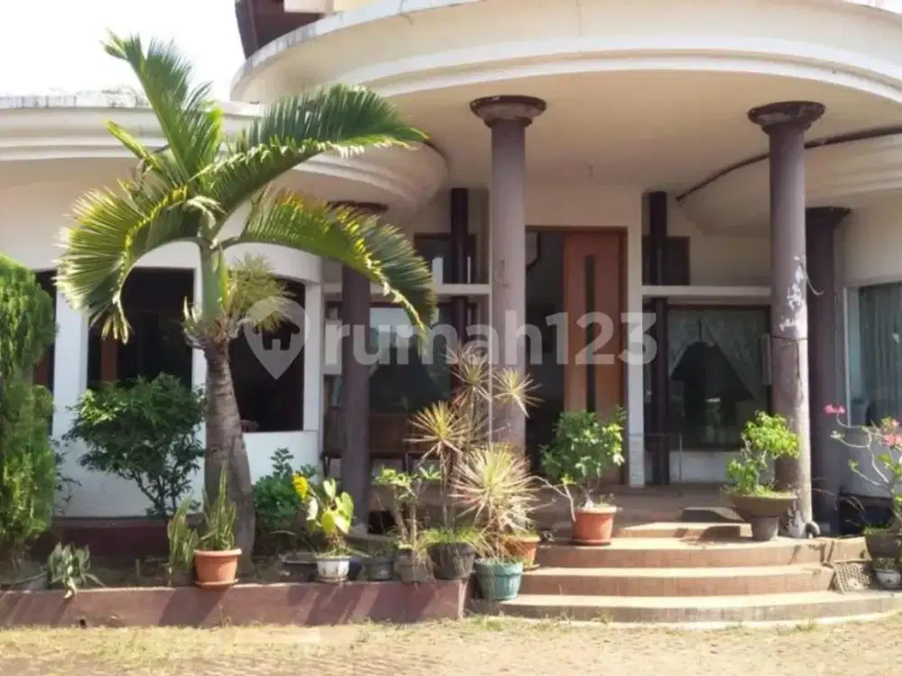 Dijual Rumah + Ruang Usaha Hitung Tanah Dibawah Harga NJOP di Buah Batu Bandung