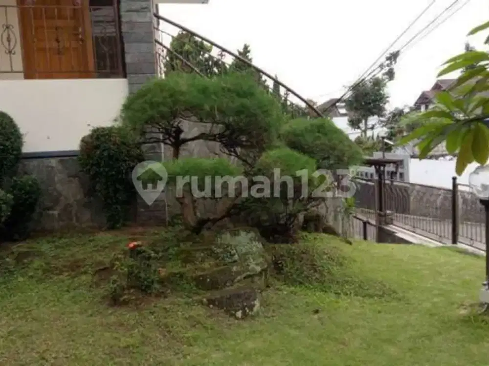 Dijual Rumah Terawat Di Lokasi Favorit Setrasari Bandung Utara