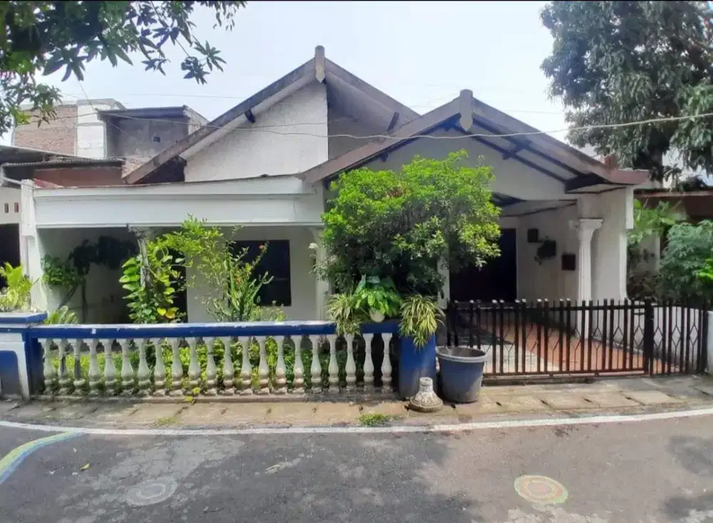 RUMAH DEKAT GAJAH RAYA PEDURUNGAN