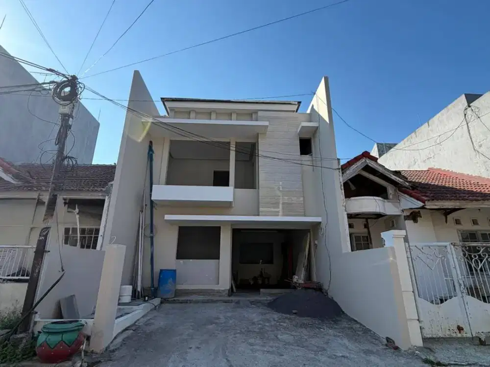Rumah 2 lantai di Pakuwon City cluster Griya Asri