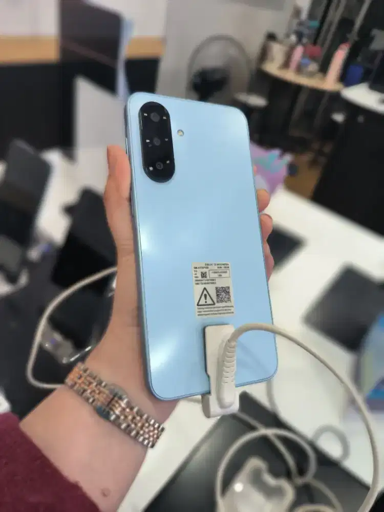 Samsung galaxy A17 4/128 * 8/128 * 8/256