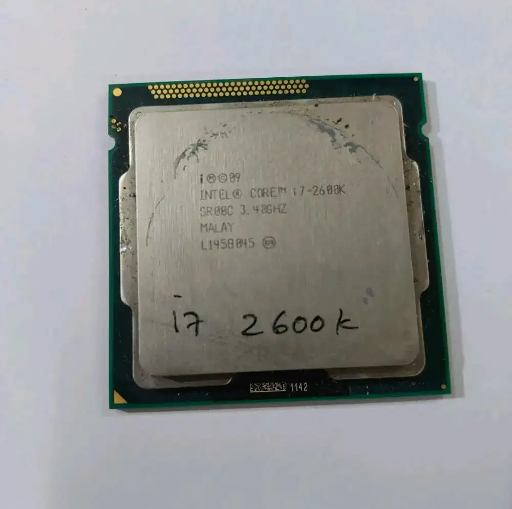 MSI tipe Z68A-GD80-(G3) + Core i7-2600k