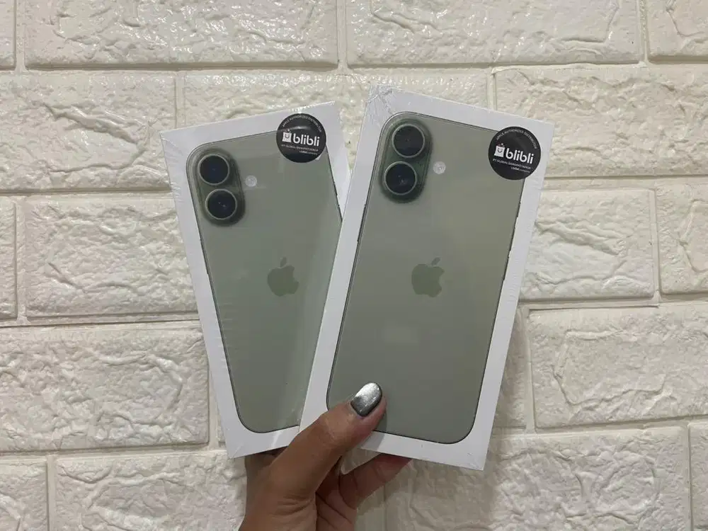 IPHONE 17 BRAND NEW