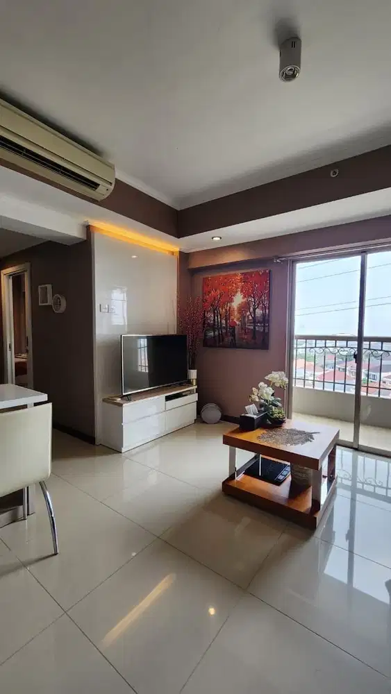 DIJUAL MURAH APARTEMENT MEWAH WATERPLACE SEMI FURNISH PAKUWON VIEW!