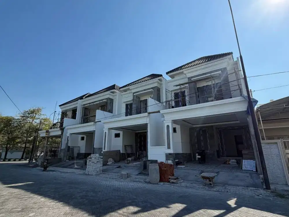 Rumah Baru American Classic 2 lantai di Manyar Kertoadi Surabaya Tipe E