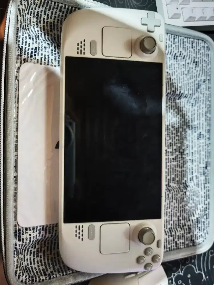 Steam Deck OLED 1TB Limited Edition White
