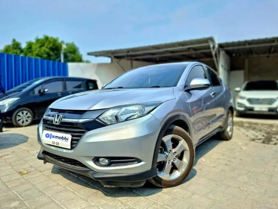 Pajak Panjang - Honda HR-V 1.5 E Bensin-AT 2017