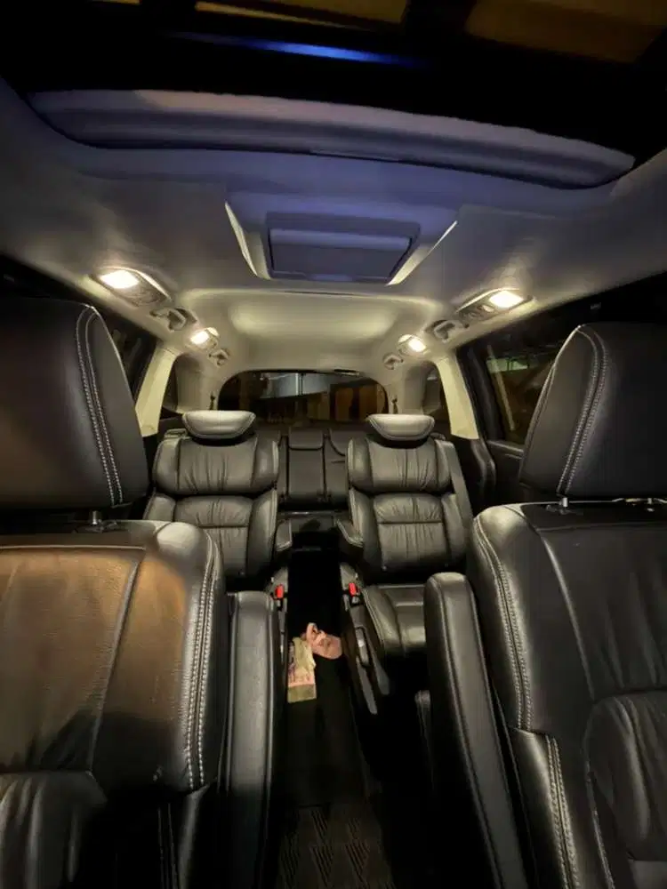 Honda Odyssey 2017 Bensin - nego