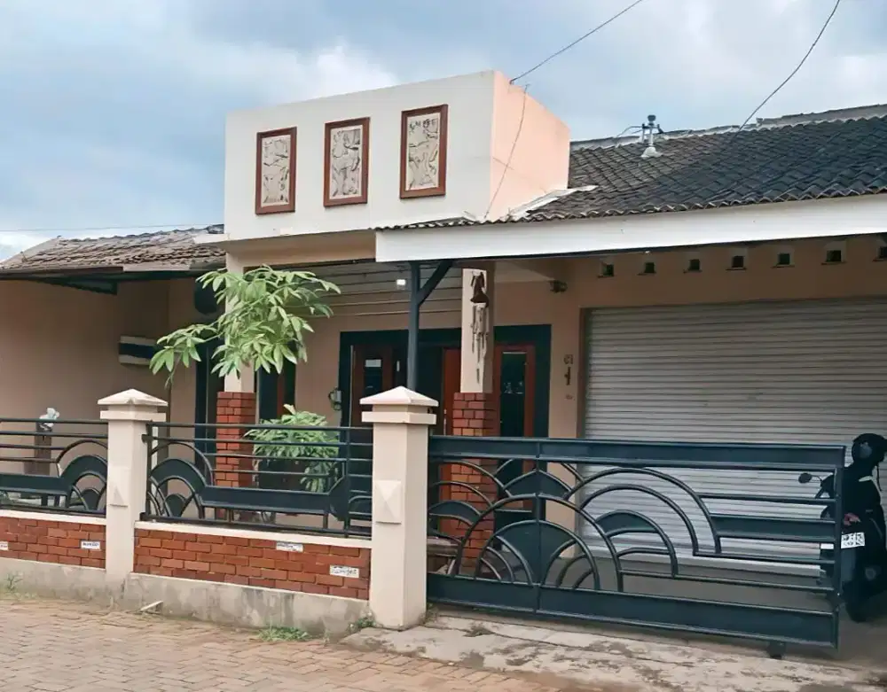 RUMAH SIAP HUNI DEKAT AL AZHAR KLENTENGSARI BANYUMANIK