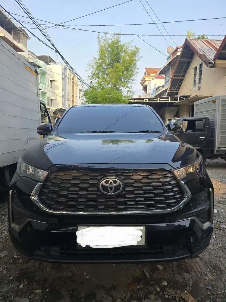 Toyota Kijang Innova 2023 Bensin