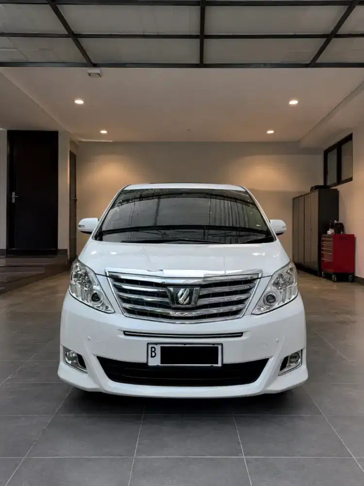 TOYOTA ALPHARD 2.4 G ATPM AT 2015