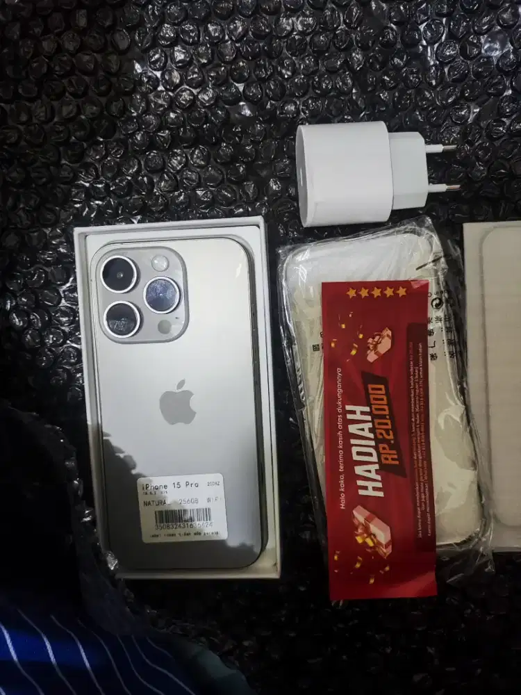 iPhone 15 pro 256