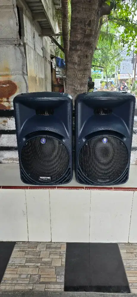 Speaker aktif 12in mackie srm 450