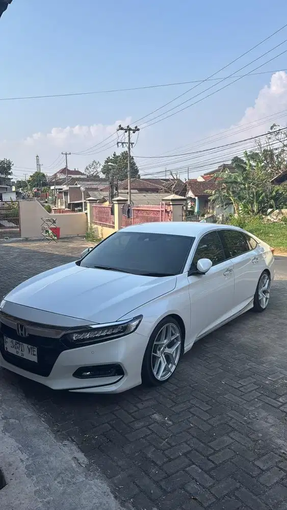 Honda Accord 2020 sensing turbo