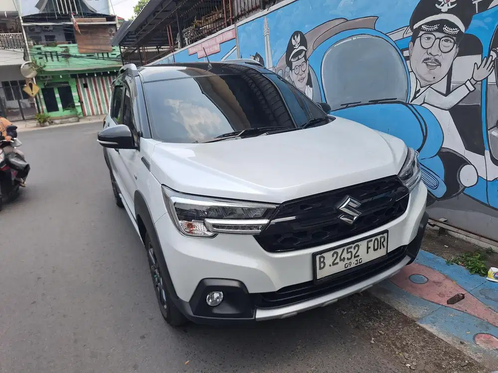 XL7 Alpha Hybrid 2025