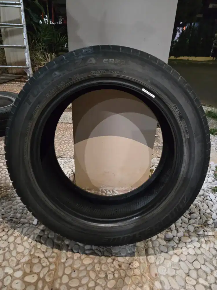 Jual cepat murah ban mobil R17.215.55 Bridgestone TURANZA copotan asli