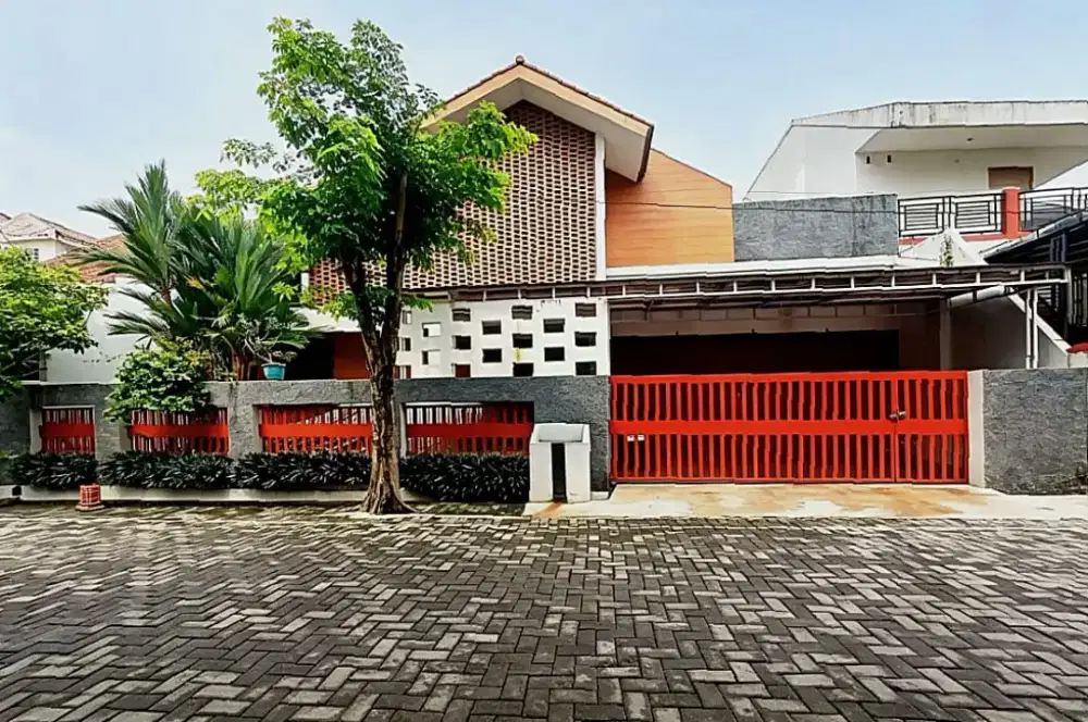 RUMAH TEMBALANG SELATAN RING SATU UNDIP