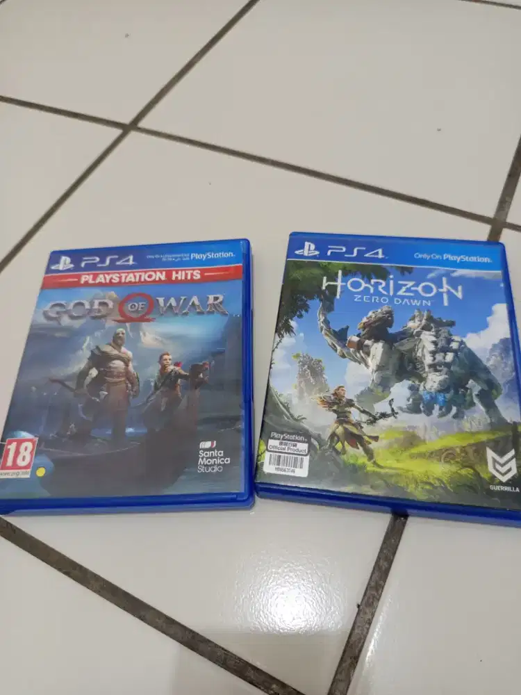 CD PS4 God of war & horizon Zero