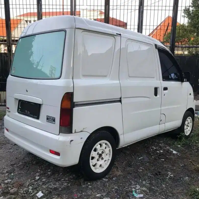 CBU JAPAN Hijet cargo DAIHATSU 660cc / MT matic