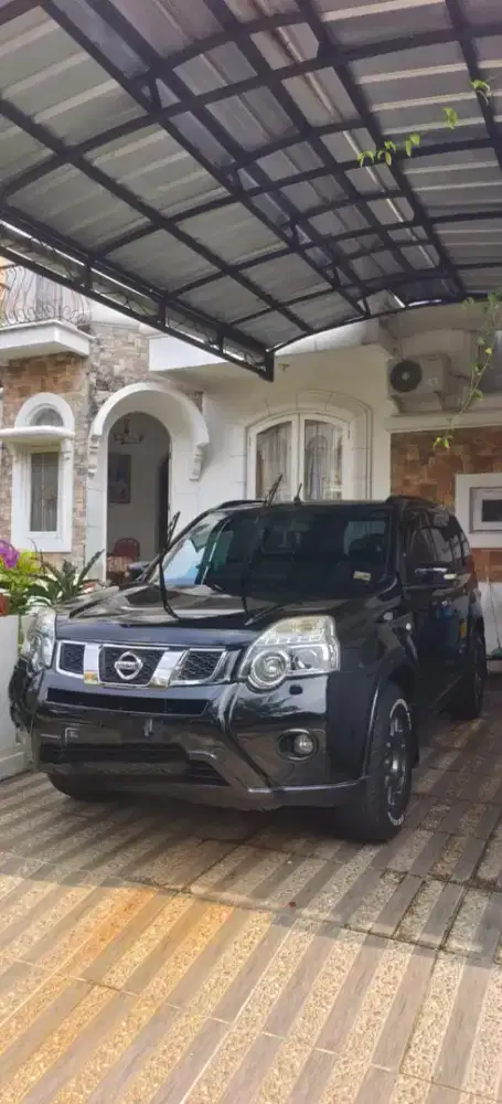 Nissan X-Trail 2012 Bensin