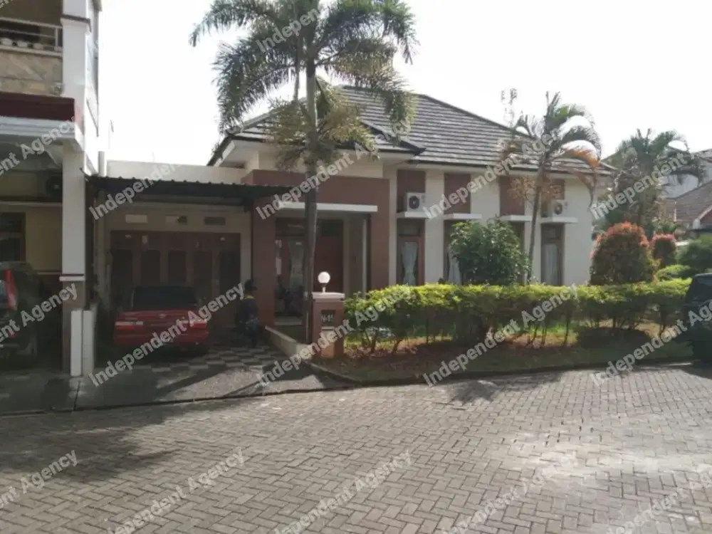 rumah kawasan eklusip graha estetika, dekat undip