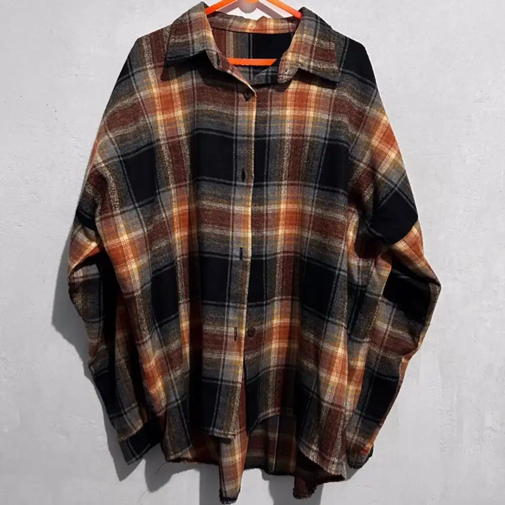 Kemeja Flanel Wanita
