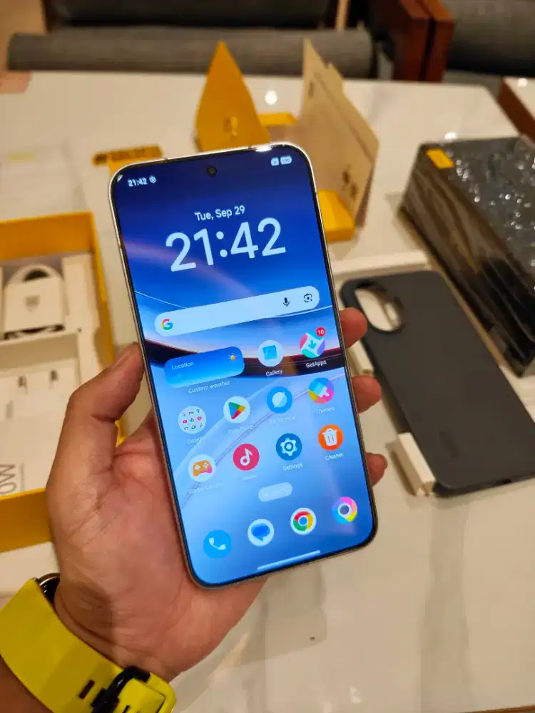 Poco F7 white 12/512 GB