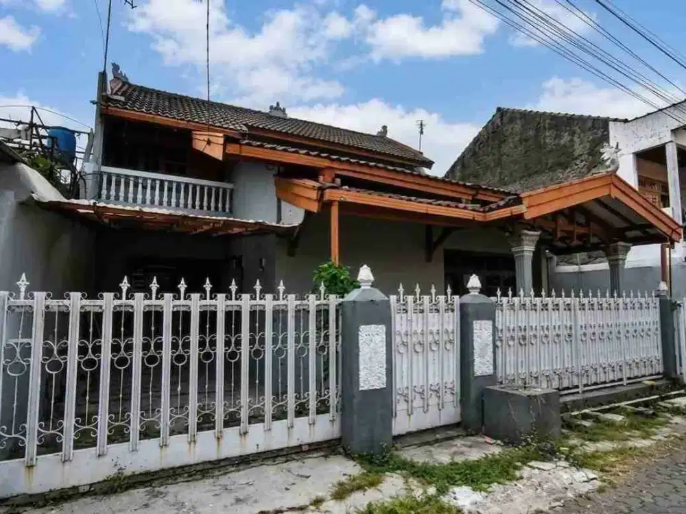 Rumah Lama Hitung Tanah Margahayu Raya