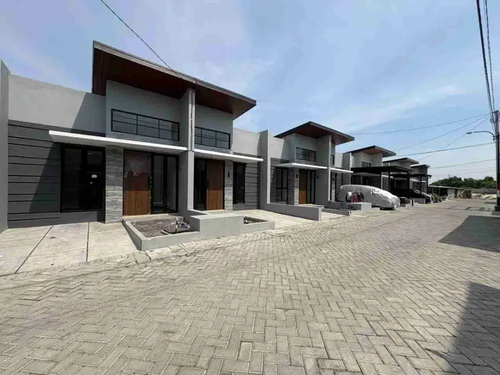 Rumah Dan Ruko Rungkut Surabaya 1Lantai Dan 2Lantai DP 0% Di Grand Alana Wonorejo