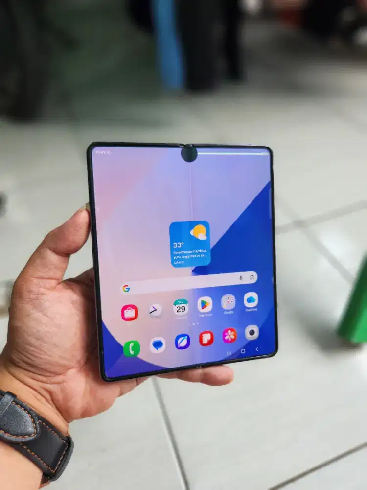 Samsung z fold 5 12/256 sein